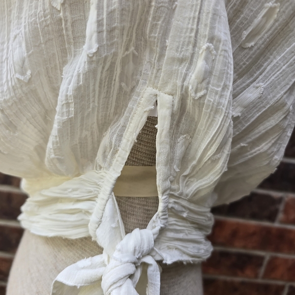 ASOS DESIGN Top High Neck Sheer Boho Textured Cream Material Tie Size 8 - Picture 11 of 16